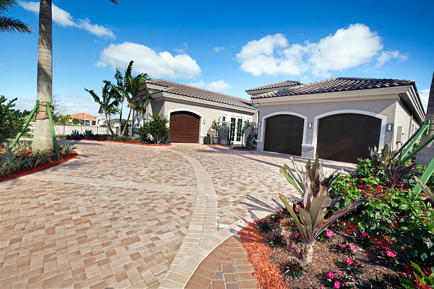 Best Best Driveway Pavers  in Wyandotte, MI